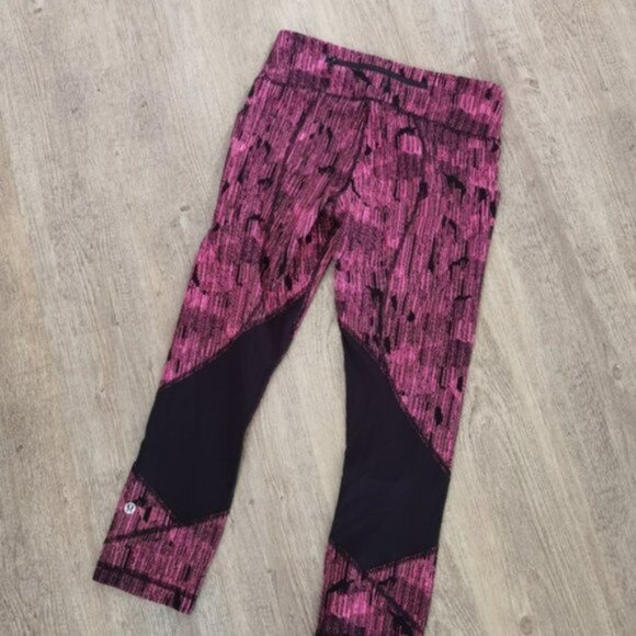 Lululemon Pace Rival leggings pockets - Picture 7 of 10